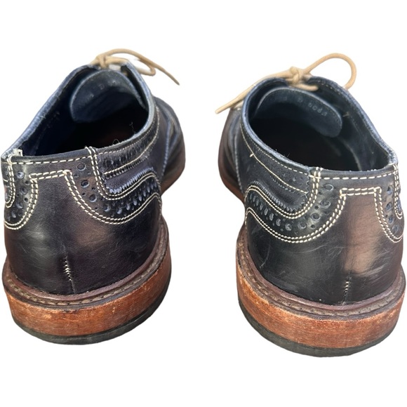 Allen Edmunds Neumok Wingtip Oxford - Picture 4 of 7